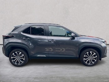 Used Toyota Yaris Cross 2024 for sale - 78858586: Photo