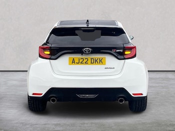 Used Toyota Yaris 2022 for sale - 75490113: Photo
