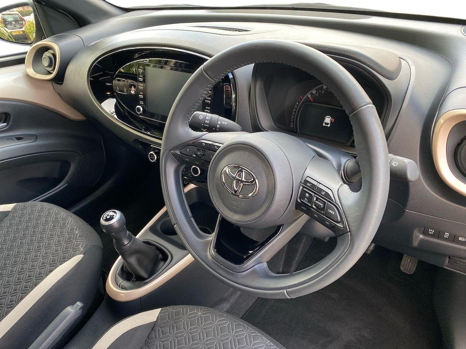 Used Toyota Aygo X 2023 for sale - 76681694: Photo 15