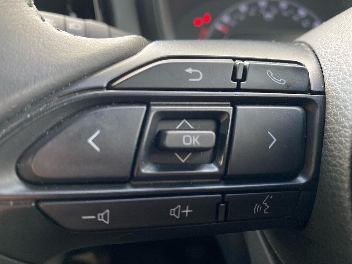 Used Toyota Aygo X 2023 for sale - 76681694: Photo 25