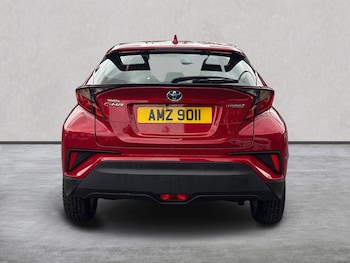 Used Toyota C-HR 2023 for sale - 79352947: Photo