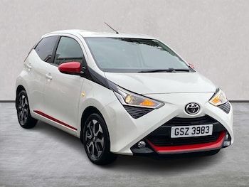 2021 - 1.0 VVT-i X-Trend TSS 5dr