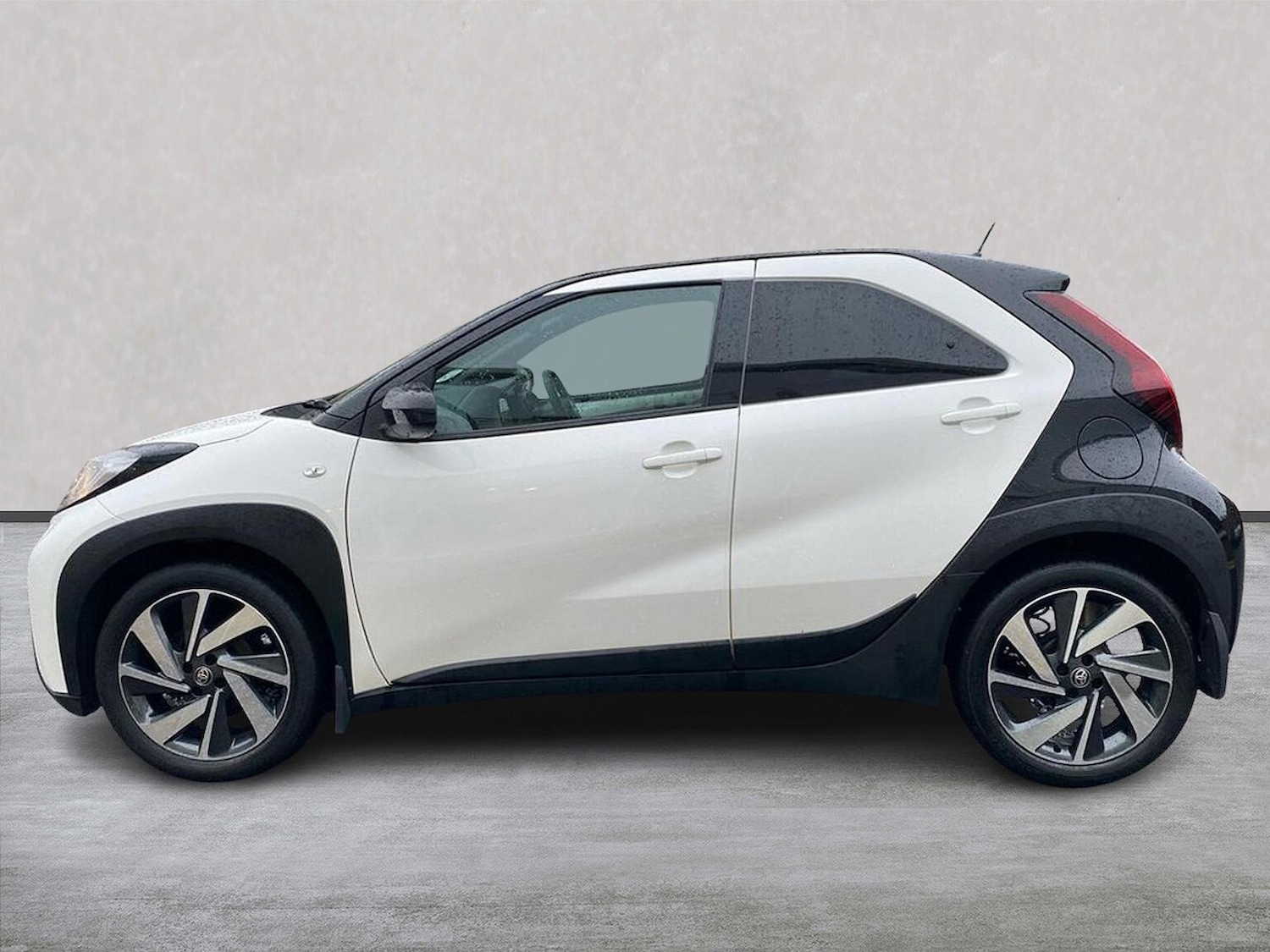 Used Toyota Aygo X 2023 for sale - 76885004: Photo 19