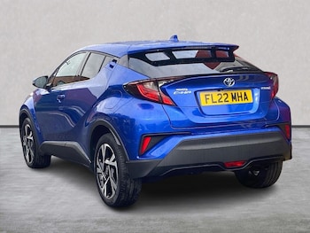 Used Toyota C-HR 2022 for sale - 79143444: Photo