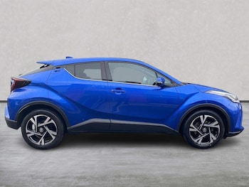 Used Toyota C-HR 2022 for sale - 79143444: Photo