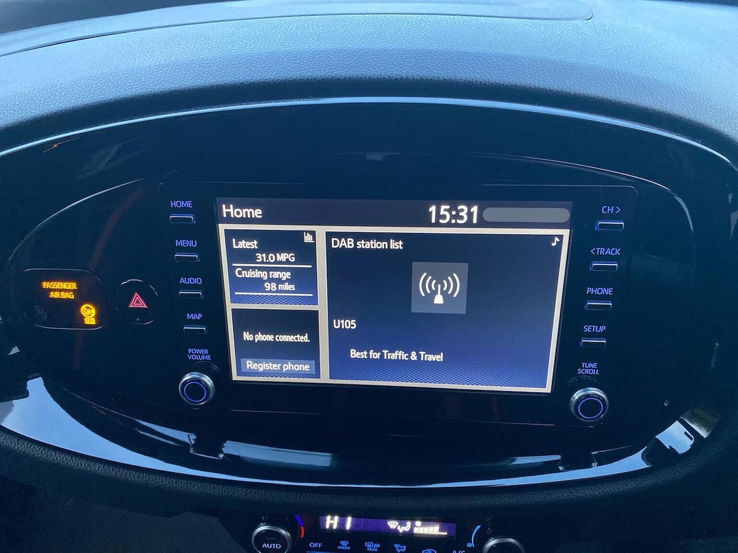 Used Toyota Aygo X 2022 for sale - 76762409: Photo 24