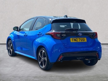 Used Toyota Yaris 2024 for sale - 79219309: Photo