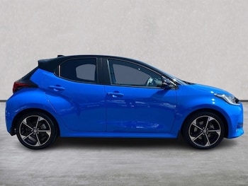 Used Toyota Yaris 2024 for sale - 79219309: Photo