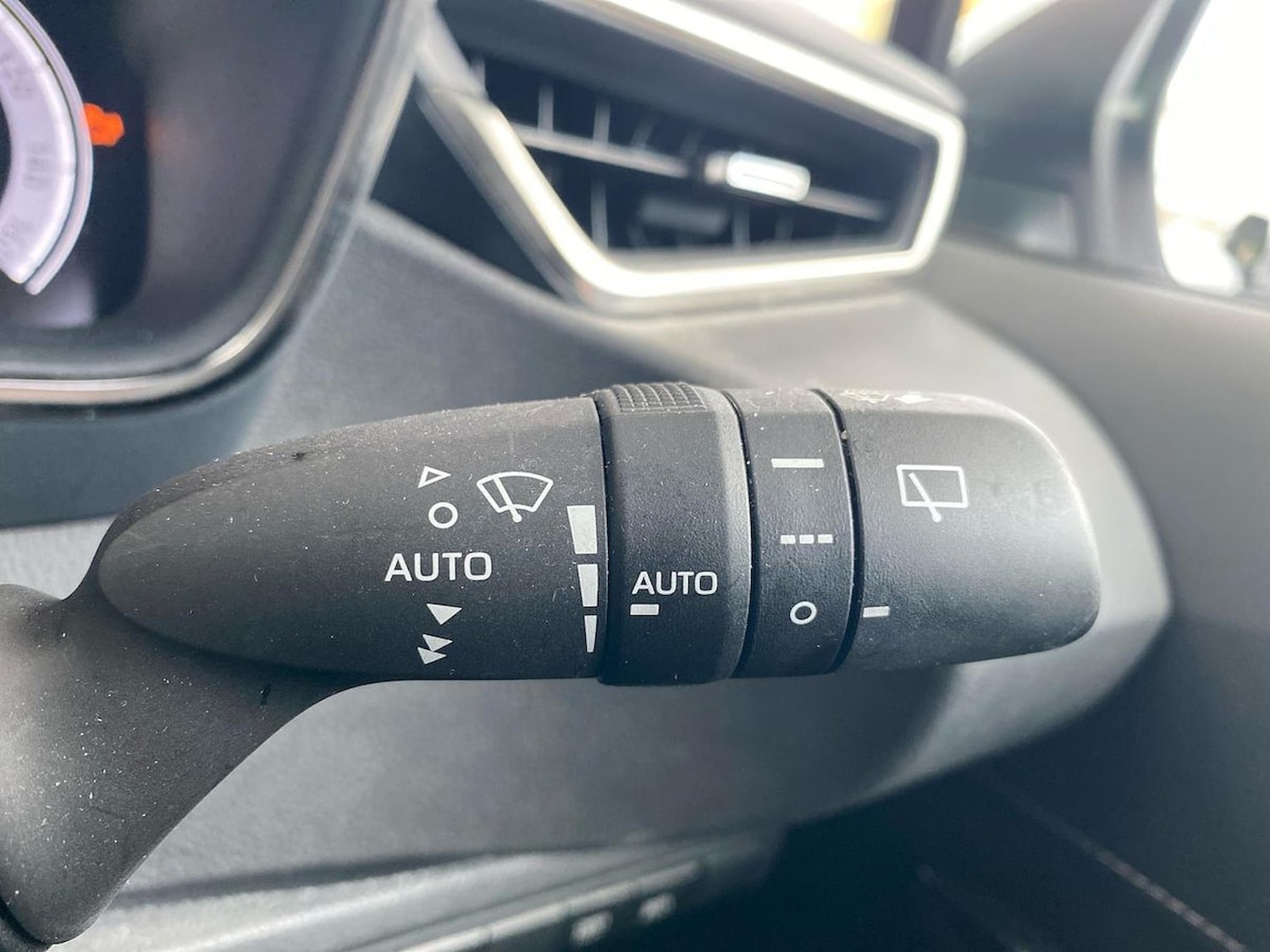 Used Toyota Corolla 2023 for sale - 76320700: Photo 26