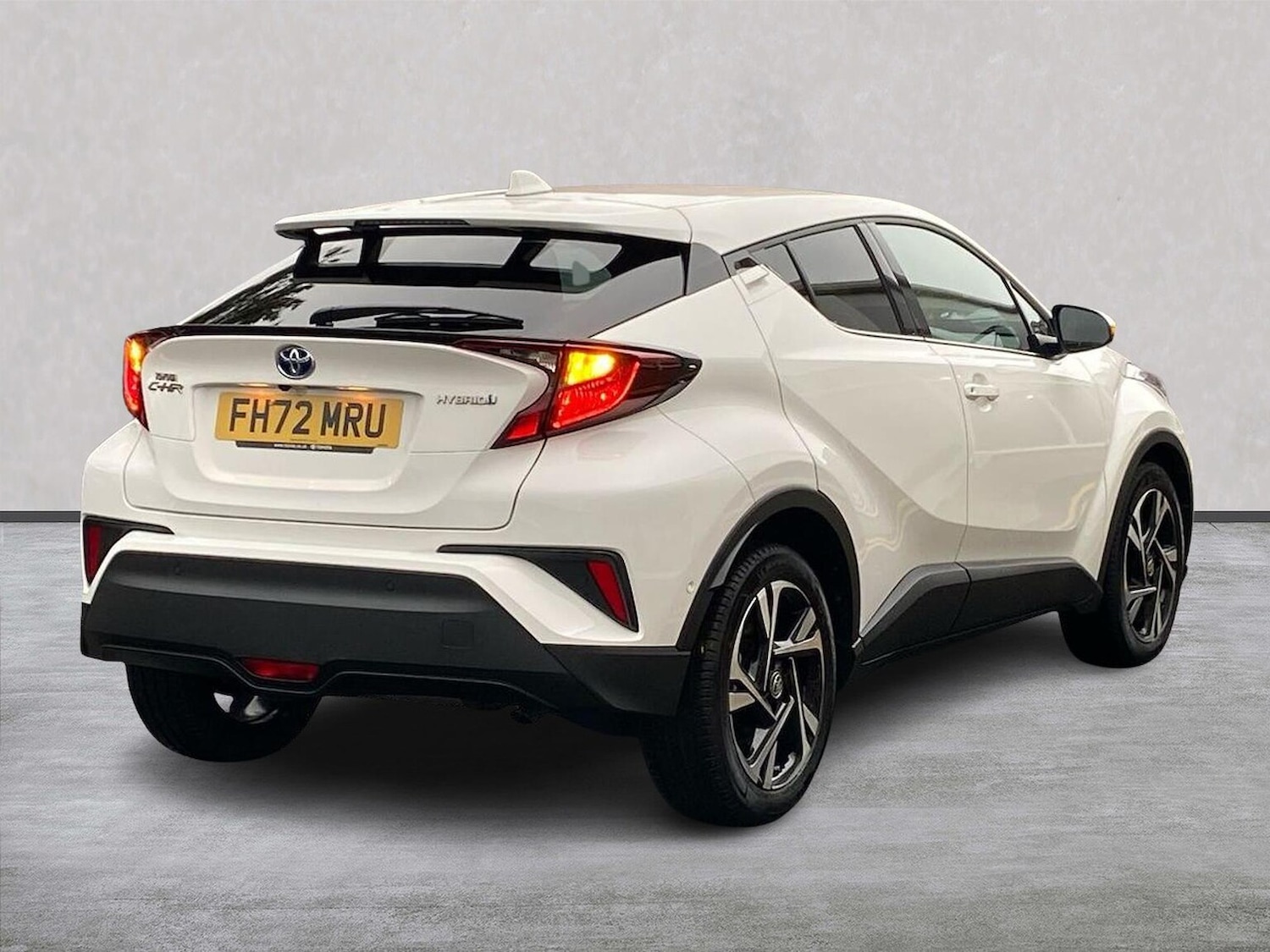 Used Toyota C-HR 2023 for sale - 76490690: Photo 18