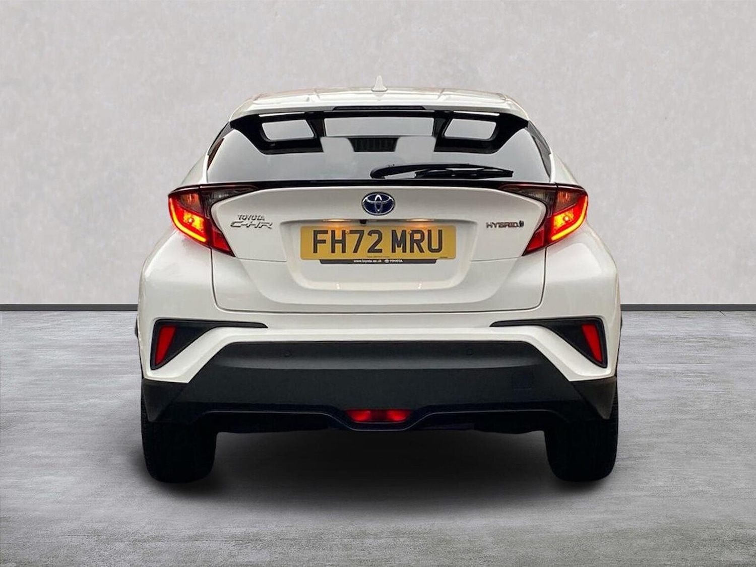 Used Toyota C-HR 2023 for sale - 76490690: Photo 4