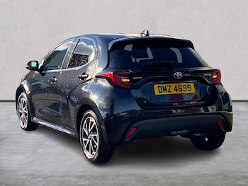 Used Toyota Yaris 2024 for sale - 76369091: Photo