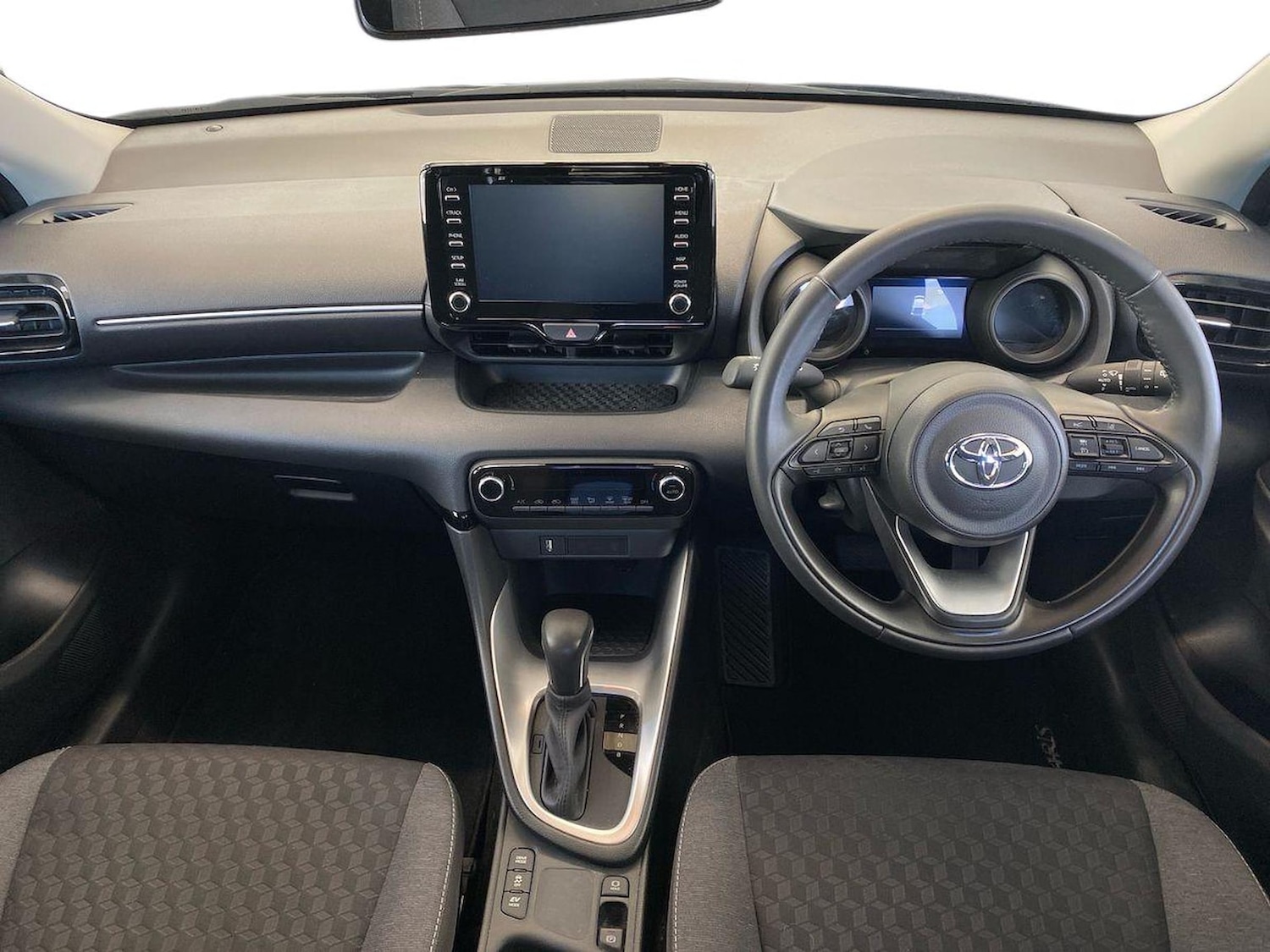 Used Toyota Yaris 2024 for sale - 76369091: Photo 8