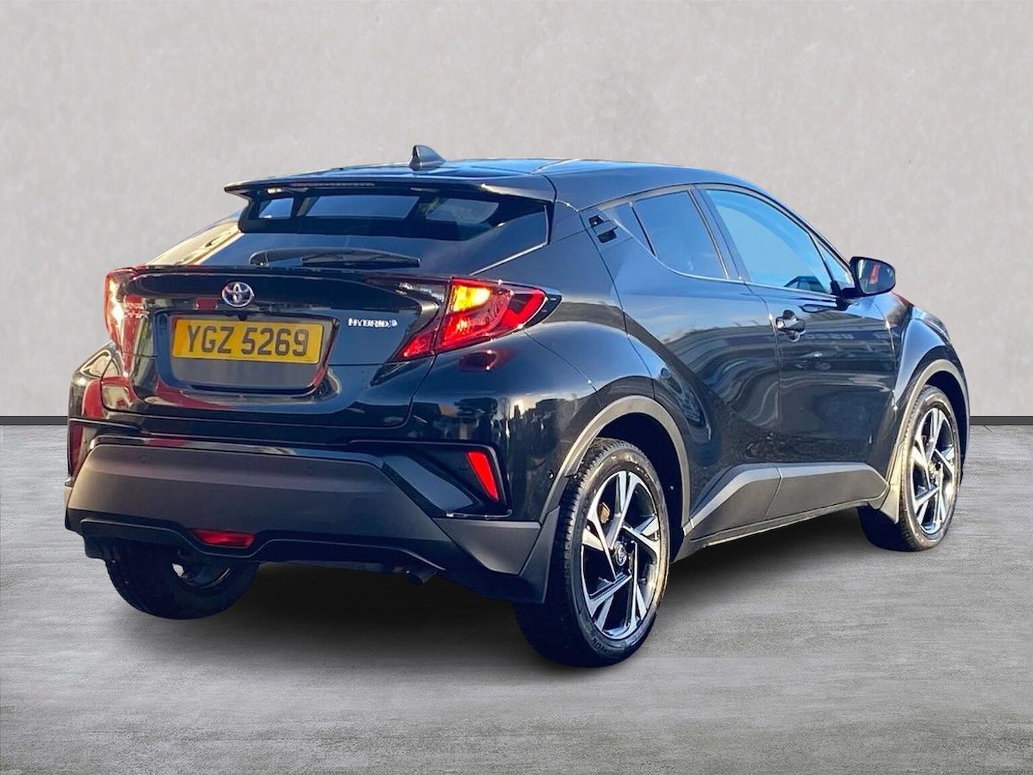 Used Toyota C-HR 2023 for sale - 76969005: Photo 18