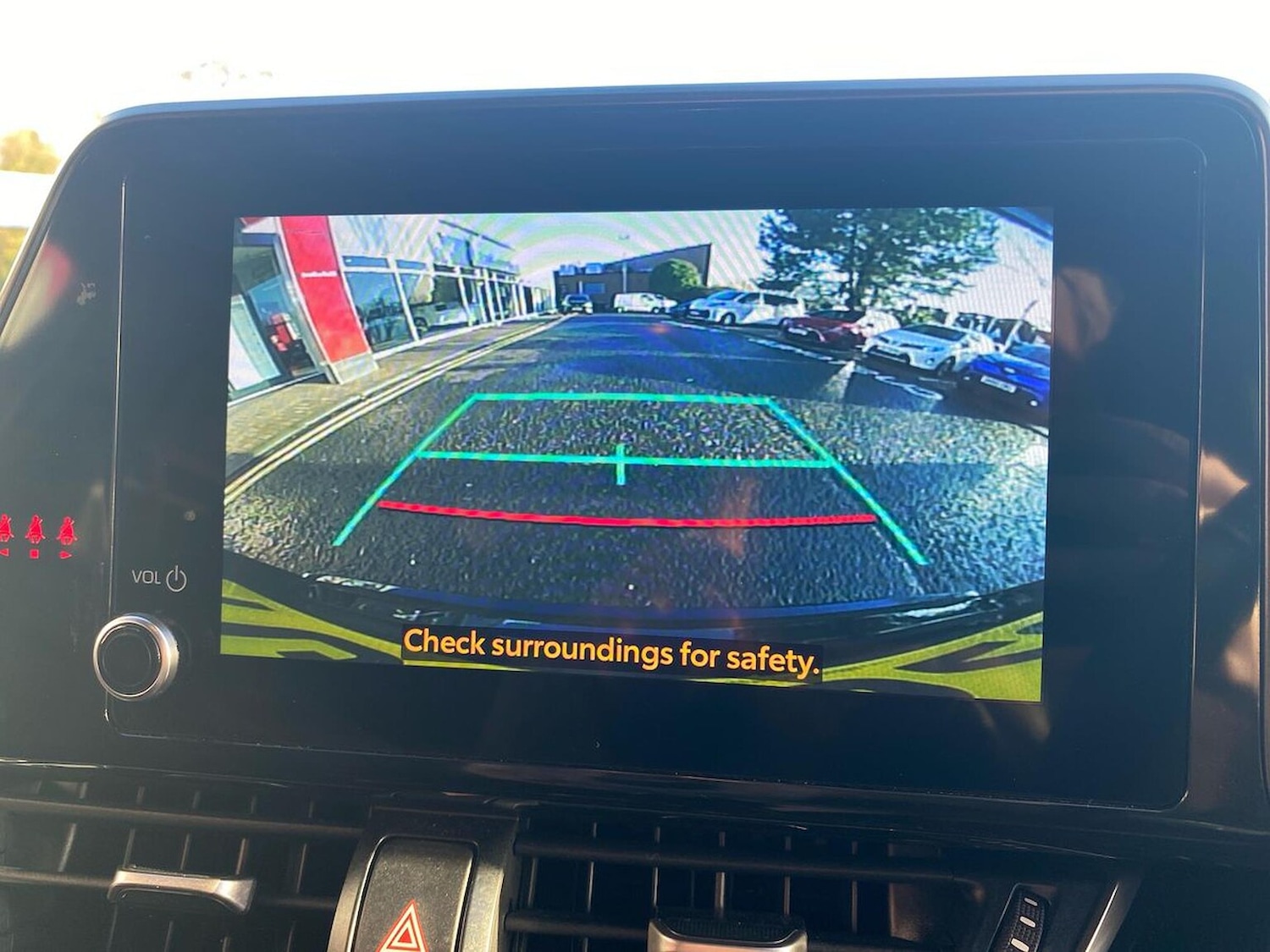 Used Toyota C-HR 2023 for sale - 76969005: Photo 23