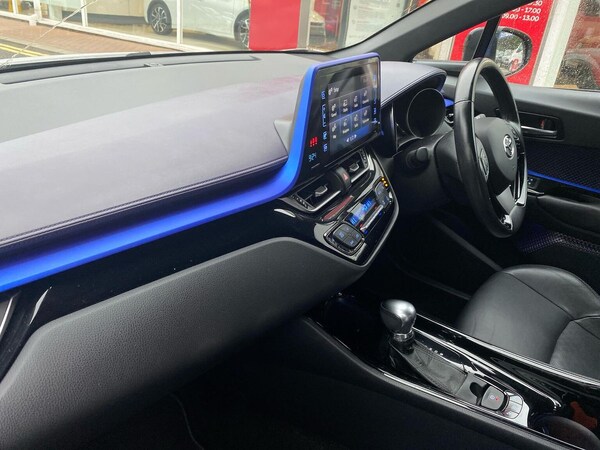 Used Toyota C-HR 2018 for sale - 76275178: Photo 7