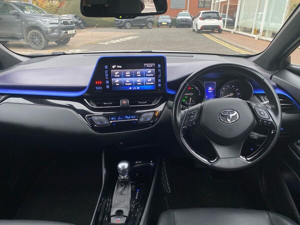 Used Toyota C-HR 2018 for sale - 76275178: Photo 8