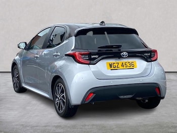 Used Toyota Yaris 2022 for sale - 75490107: Photo
