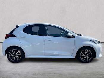 Used Toyota Yaris 2023 for sale - 79230600: Photo
