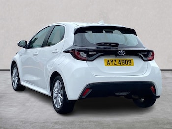 Used Toyota Yaris 2020 for sale - 78956855: Photo