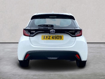 Used Toyota Yaris 2020 for sale - 78956855: Photo