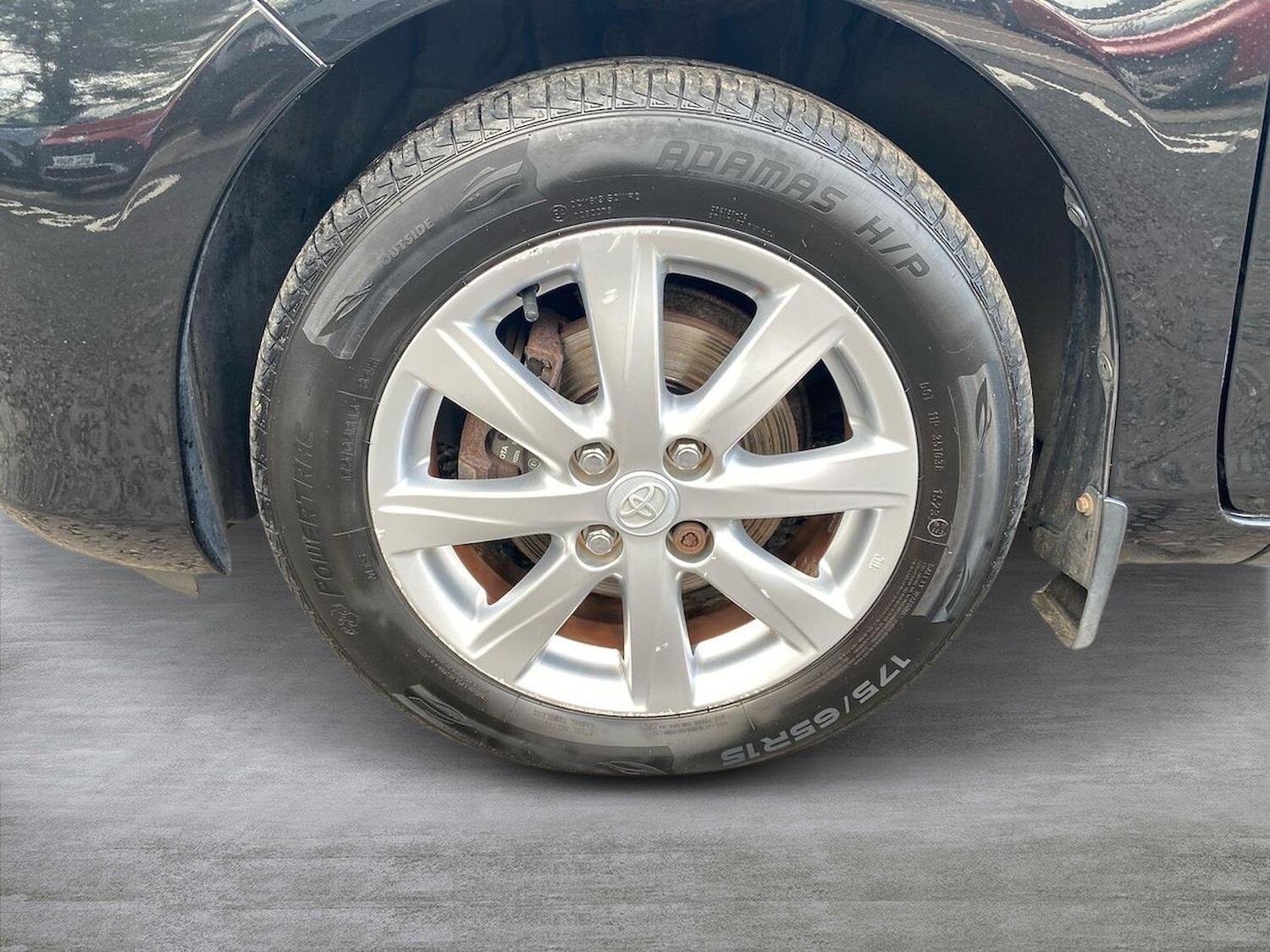 Used Toyota Yaris 2013 for sale - 76920085: Photo 6