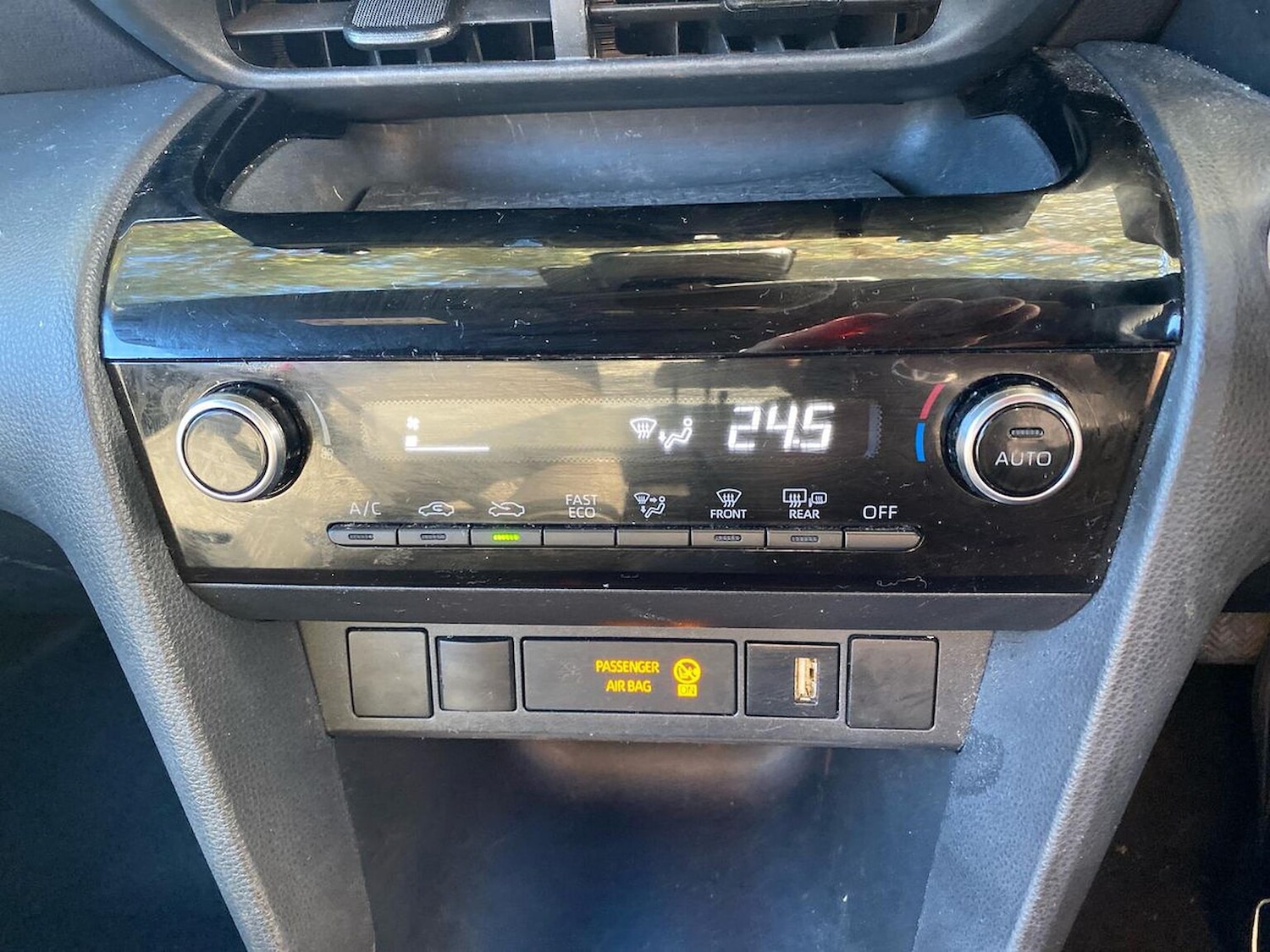 Used Toyota Yaris Cross 2022 for sale - 76379038: Photo 12