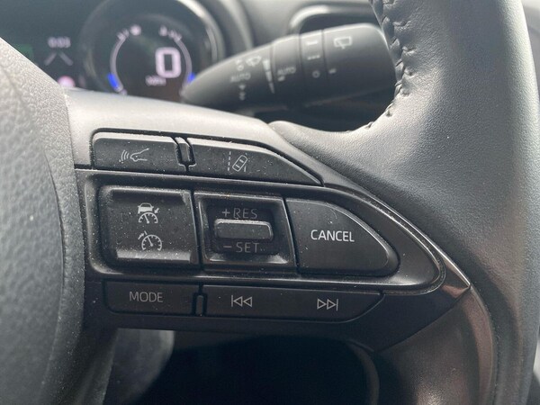 Used Toyota Yaris 2022 for sale - 76144225: Photo 24