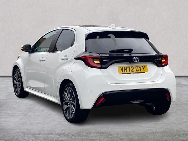 Used Toyota Yaris 2022 for sale - 76144225: Photo 2