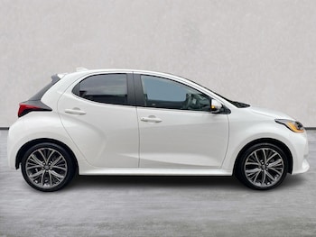 Used Toyota Yaris 2022 for sale - 76144225: Photo 3