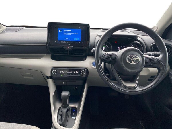 Used Toyota Yaris 2022 for sale - 76144225: Photo 8
