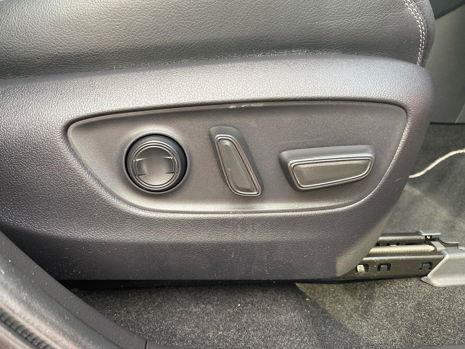 Used Toyota RAV4 2022 for sale - 76142888: Photo 29