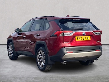 Used Toyota RAV4 2022 for sale - 76142888: Photo 2