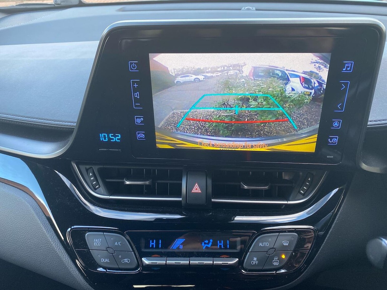 Used Toyota C-HR 2017 for sale - 76588613: Photo 23