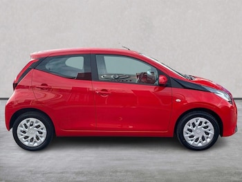 Used Toyota AYGO 2021 for sale - 78211125: Photo