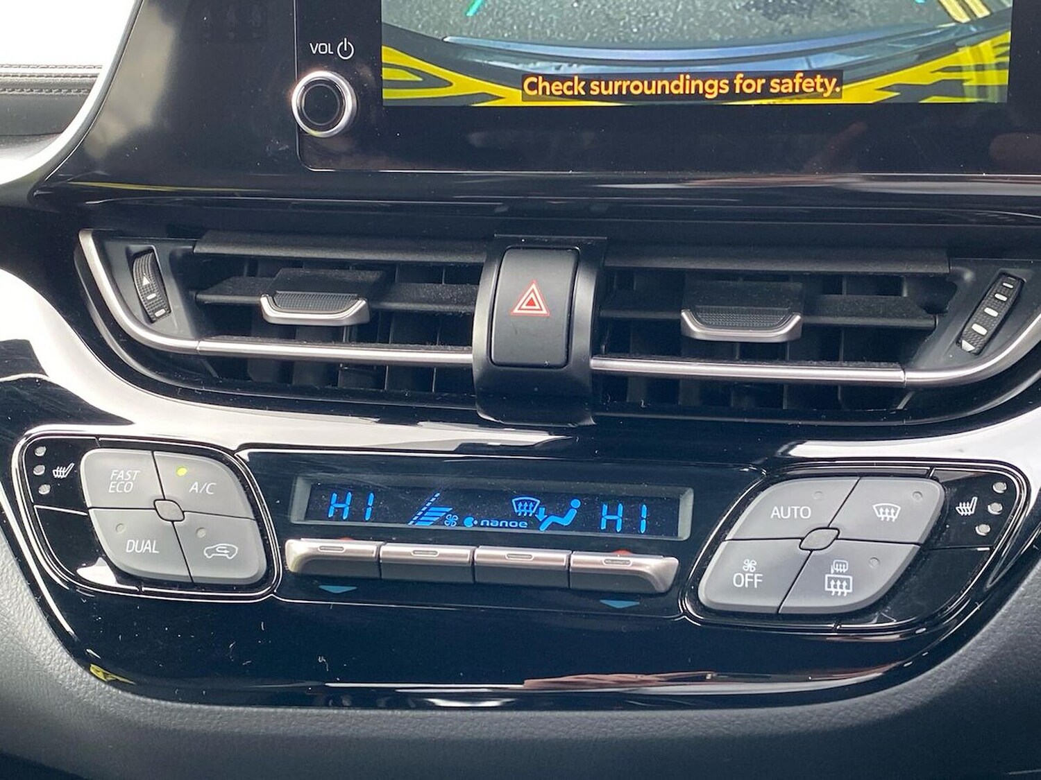 Used Toyota C-HR 2023 for sale - 78211119: Photo 14