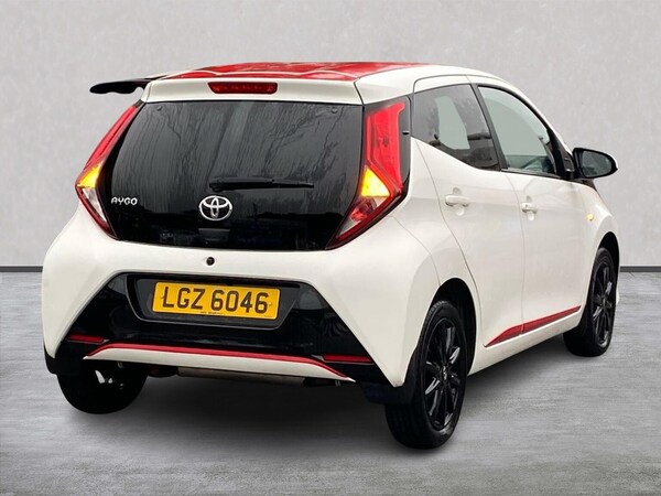 Used Toyota AYGO 2018 for sale - 76305412: Photo 18