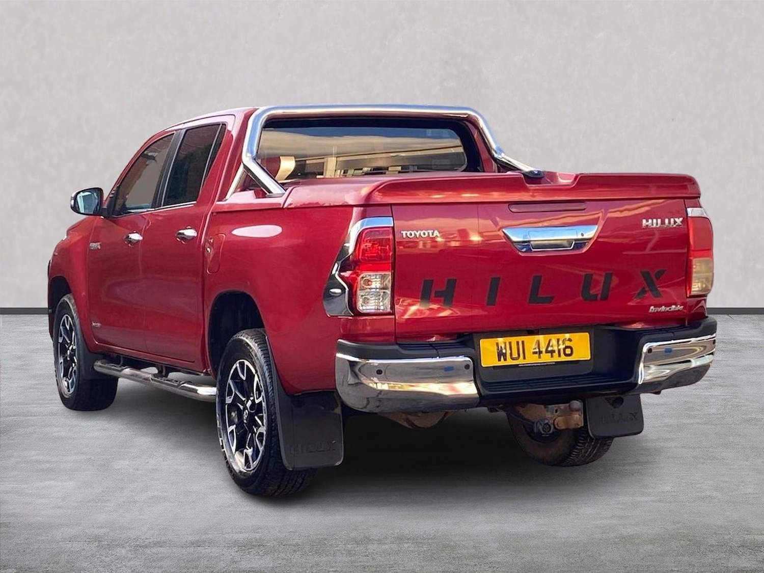 Used Toyota Hilux 2017 for sale - 76490691: Photo 2