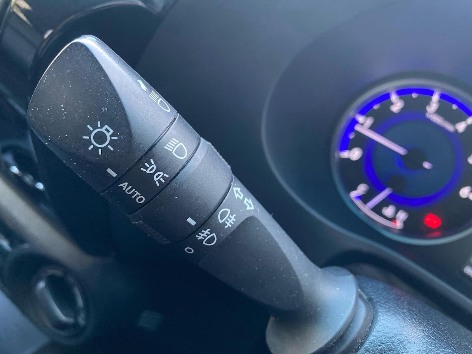 Used Toyota Hilux 2017 for sale - 76490691: Photo 28