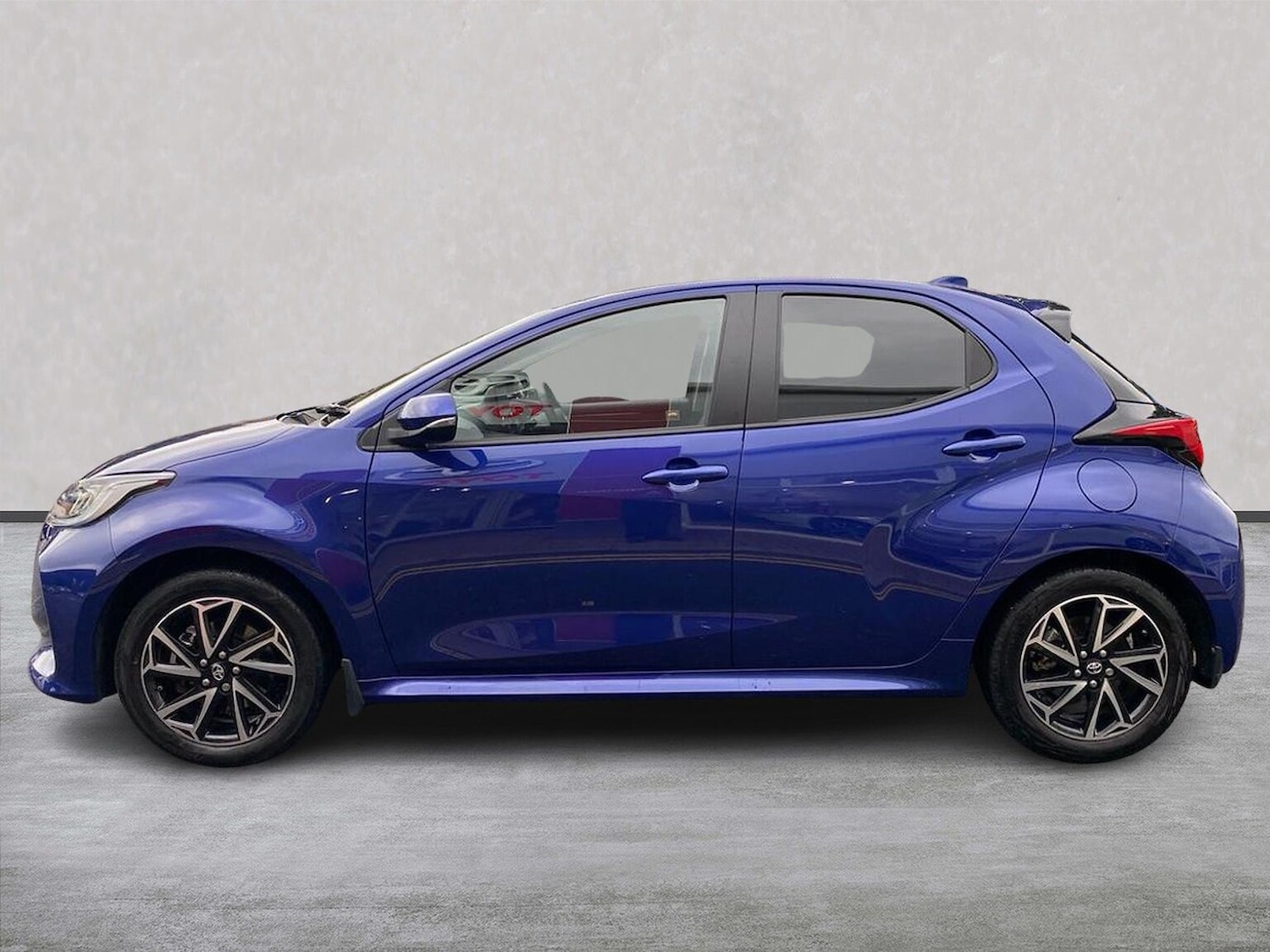 Used Toyota Yaris 2023 for sale - 76492431: Photo 19