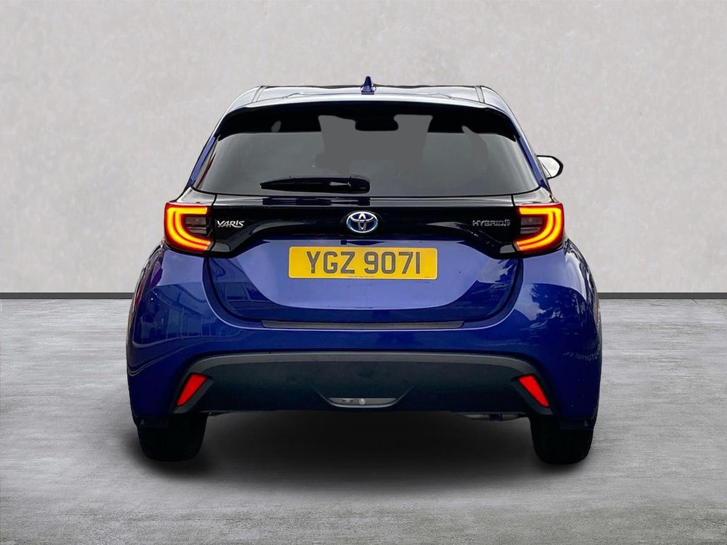 Used Toyota Yaris 2023 for sale - 76492431: Photo 4