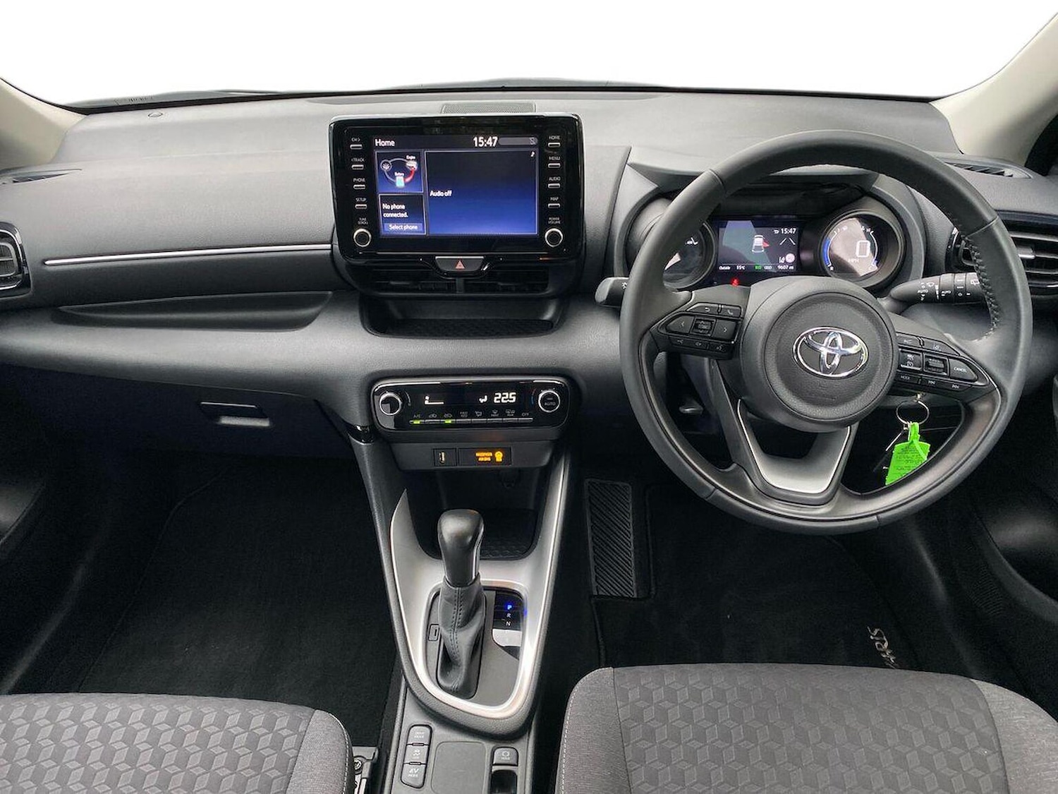 Used Toyota Yaris 2023 for sale - 76492431: Photo 8
