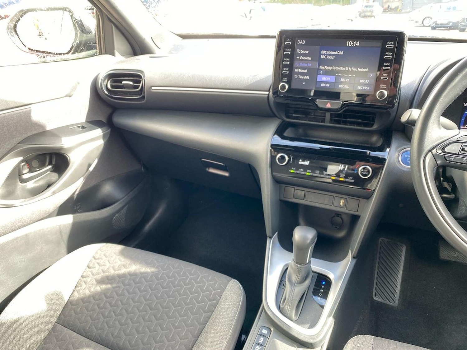 Used Toyota Yaris Cross 2023 for sale - 78192897: Photo 15