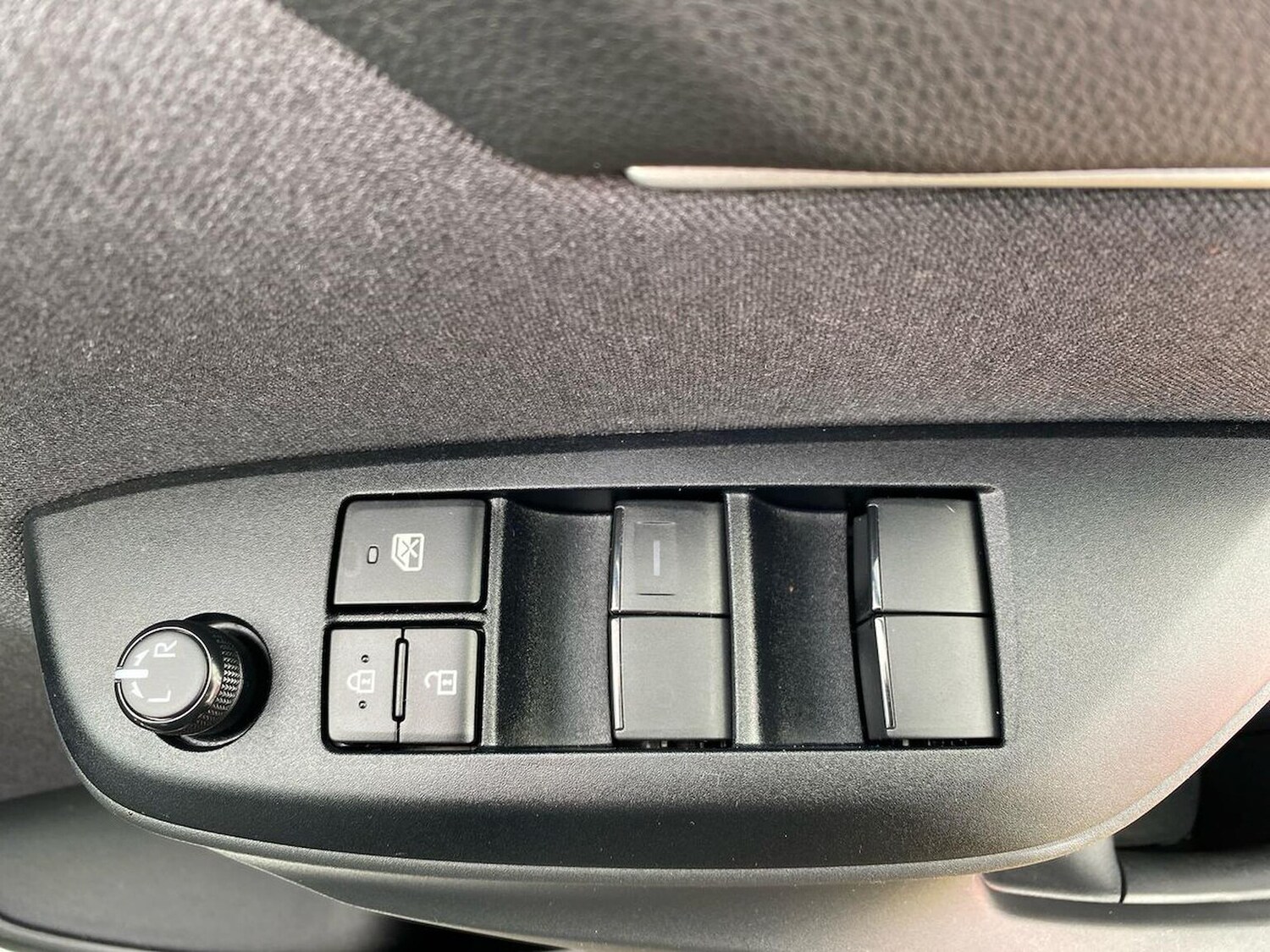 Used Toyota Yaris Cross 2023 for sale - 78192897: Photo 23