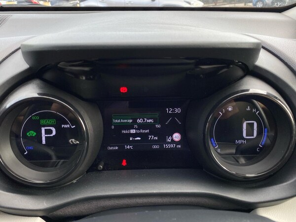 Used Toyota Yaris 2021 for sale - 76212044: Photo 10