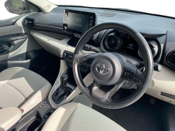 Used Toyota Yaris 2021 for sale - 76212044: Photo 15