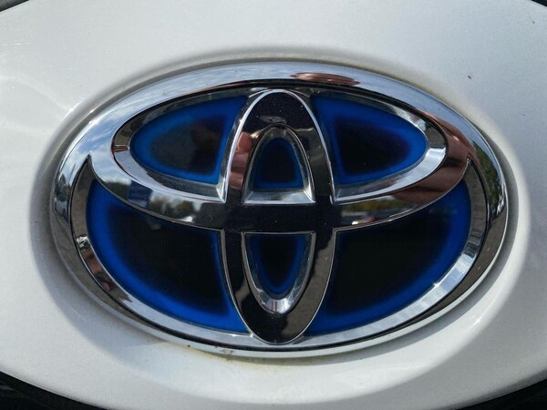 Used Toyota Yaris 2021 for sale - 76212044: Photo 28