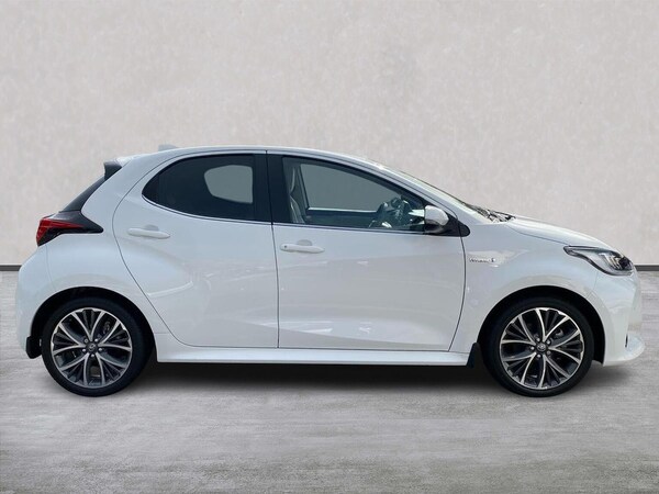 Used Toyota Yaris 2021 for sale - 76212044: Photo 3