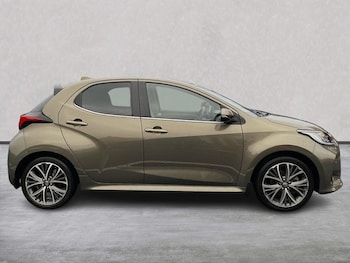 Used Toyota Yaris 2022 for sale - 76541846: Photo