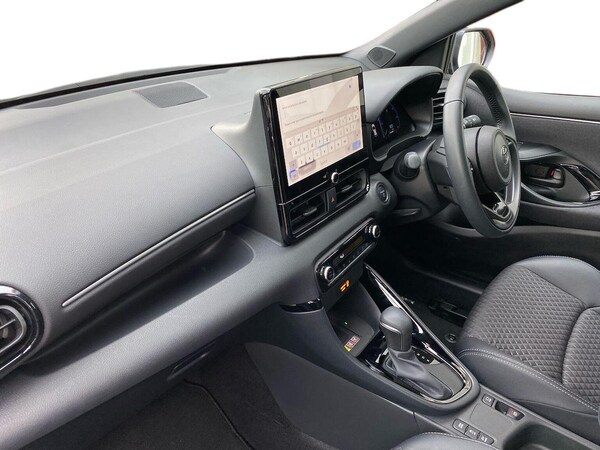 Used Toyota Yaris 2024 for sale - 76212046: Photo 7